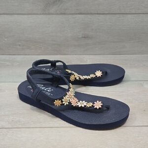 Cali Skechers Yoga Foam Women's Blue Sandals with Floral Accents Shoes Sz 9